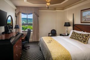 Postel nebo postele na pokoji v ubytování Historic Hotel Bethlehem