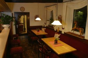 Restaurace v ubytování Hotel zur Pfalz