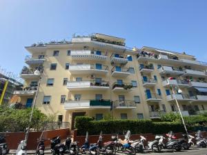 The building in which the holiday home is located