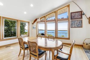 Gallery image of Jettyview Escape in Rockaway Beach