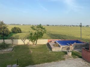 Bassein majutusasutuses Mango Grove Farm või selle lähedal