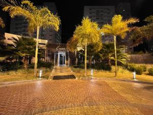 Foto da galeria de Evian Thermas Hotel Incrível no Centro de Caldas Novas com Águas Termais e Ingressos com Valores Exclusivos no Hot Park, Lagoa Termas, Náutico e WaterPark em Caldas Novas