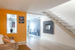 Fotografia z galérie ubytovania Luxury 350 Sq Mt flat with Terrace central Trieste v destinácii Trieste