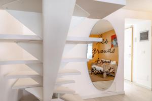 Fotografia z galérie ubytovania Luxury 350 Sq Mt flat with Terrace central Trieste v destinácii Trieste