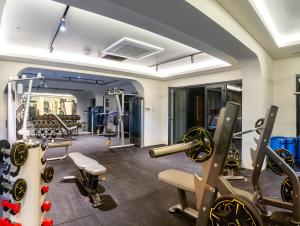 The fitness centre and/or fitness facilities at TNR Otel & Spa