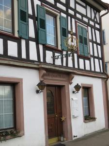 Gallery image of Gästehaus Krone in Oberndorf