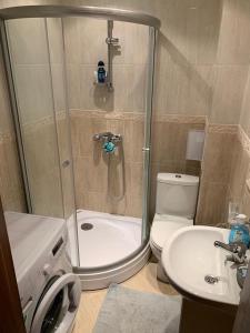 A bathroom at Byala-apartment-valmira