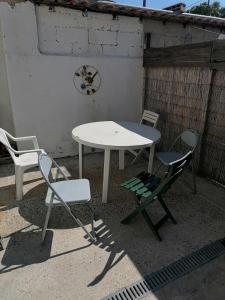 Φωτογραφία από το άλμπουμ του jolie appartement proche du parc des expositions στην Αβινιόν