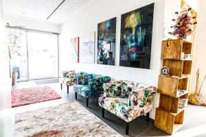 Postel nebo postele na pokoji v ubytování Arthotel Restaurant Pfeffermühle