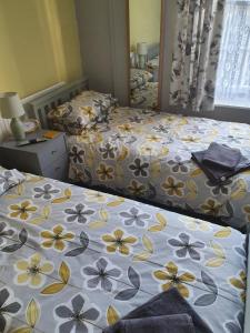 A bed or beds in a room at Star And Garter 