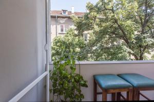 Fotografie z fotogalerie ubytování Colorful 2BDR Apartment in the City Center v Sofii