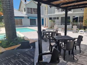 Bazén v ubytování Hotel Sea Breeze Sosua nebo v jeho okolí