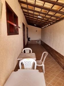 Khu vực ghế ngồi tại Hospedagem Praia do Pontal, Arraial do Cabo