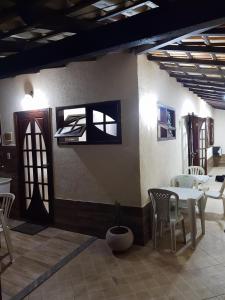 TV/trung tâm giải trí tại Hospedagem Praia do Pontal, Arraial do Cabo