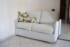 A seating area at La casa di Anna