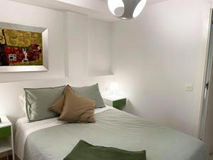 Zdjęcie z galerii obiektu Moss Home w Santiago de Compostela