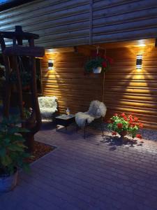Zdjęcie z galerii obiektu Apartamenty u Baców w mieście Ostrowsko