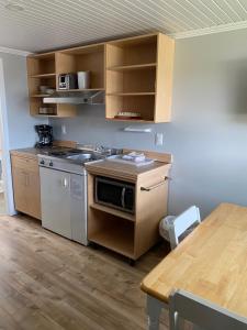 Dapur atau dapur kecil di Chalets Glenn