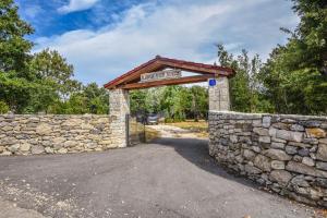 Fotografie z fotogalerie ubytování House Oak Tree v destinaci Medviđa