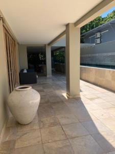 Fotografie z fotogalerie ubytování Beachside Villa with Private lap pool v destinaci Port Douglas