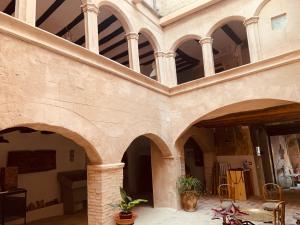 A balcony or terrace at Castillo de Bulbuente de Luis Zueco