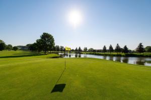Golf v hotelu nebo okolí