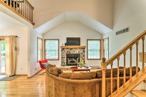 Gallery image of Poconos Home by Camelback Less Than 6 Mi to Mt Airy Casino in Tobyhanna