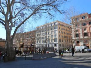 Gallery image of ROMAnce Cosimato Trastevere B&B in Rome