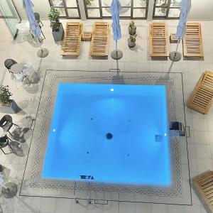Sundlaugin á Hotel Nestos eða í nágrenninu