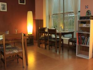 Knihovna v hotelu