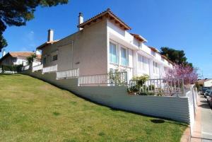 Kép HomeHolidaysRentals Bianca - Costa Barcelona szállásáról Santa Susannában a galériában