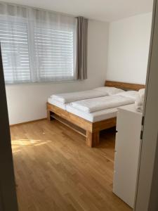 Posteľ alebo postele v izbe v ubytovaní Albert Schweitzer Center Graz