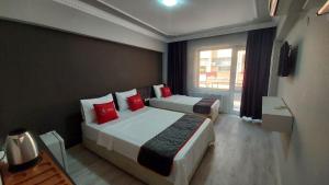 Foto da galeria de Adalı Hotel & Suites em Bursa