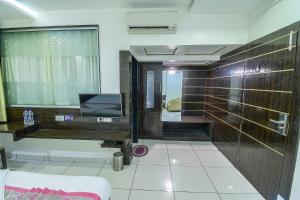 Posedenie v ubytovaní Hotel Radiant Kolhapur