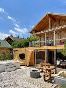 Foto sihtkohas Kato Trikala Korinthias asuva majutusasutuse Hyades Mountain Resort galeriist