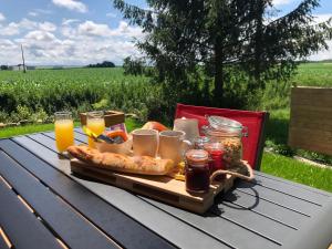 Foto de la galería de Chalet au Natur'Heil Nature-Spa-Gourmandise en Wahlbach