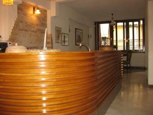 a wooden bar in a kitchen with a counter top at Aiolos in Loutra Edipsou