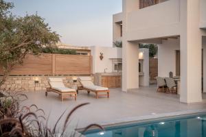 The swimming pool at or close to Anthos Villas - Chania