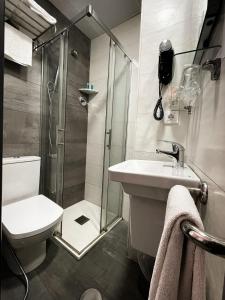 Hostal Paco´s, Seville – Updated 2022 Prices