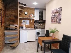 Кухня или мини-кухня в Apartman Balna
