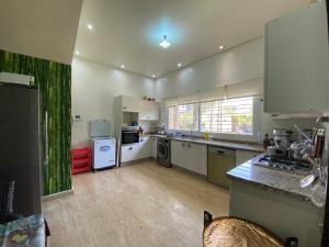 Dapur atau dapur kecil di Lilas Park Villa - Casablanca Bouskoura