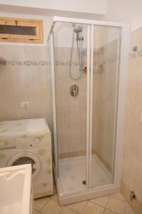 A bathroom at GreenHouse Még 14 kép