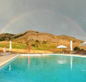 Foto dalla galleria di Relax a Greci Altre 43 foto