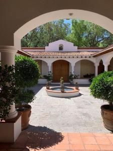 Aed väljaspool majutusasutust La Casona de los Colibríes