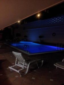 The swimming pool at or close to Apartamentos Buenavista II