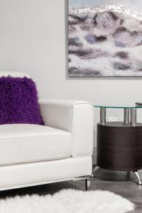ENTIRE BACHELOR UNIT EN-SUITE UPTOWN WATERLOO - e5的休息区