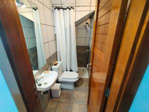 A bathroom at Casa Tacande