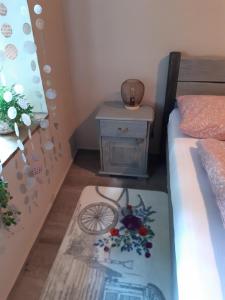 Postel nebo postele na pokoji v ubytování Apartmán v Podzámčí