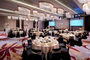 Restaurace v ubytování Pavilion Hotel Kuala Lumpur Managed by Banyan Tree + 37 fotografií