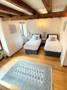 Postel nebo postele na pokoji v ubytování Chalet Pitu - 1-6 People